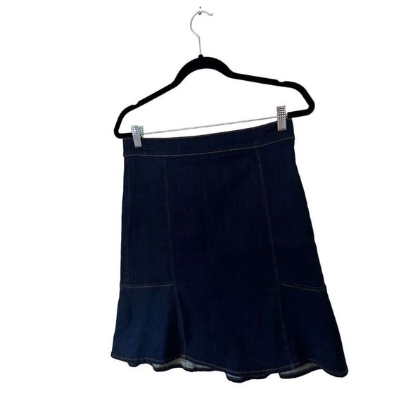 Ann Taylor Back Zipper Closure Dark Wash Denim A-Line Skirt Blue Size 4 Classic - Picture 4 of 15